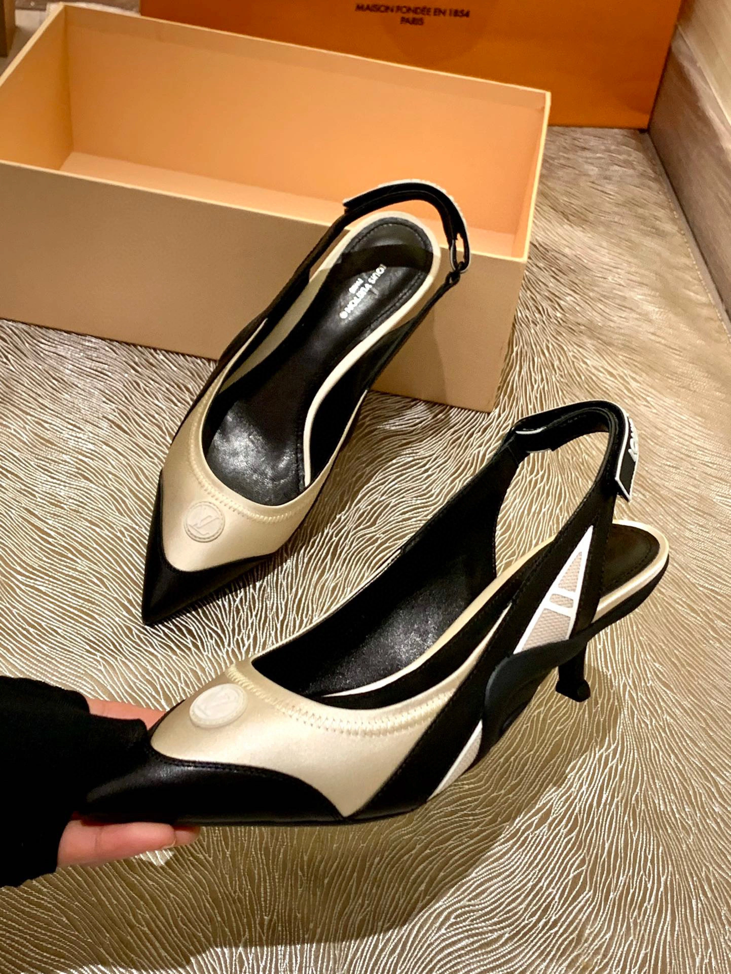 &coco-- 1A9QU4 Heel height5.5m item:B-X00E0710L